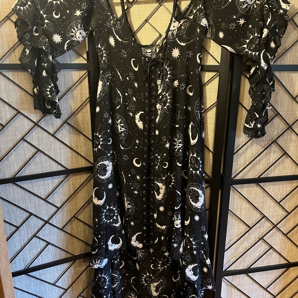 Killstar Moon & Stars Celestial Print Cold-Shoulder Sheer Asymmetrical Dress XL - Picture 16 of 16